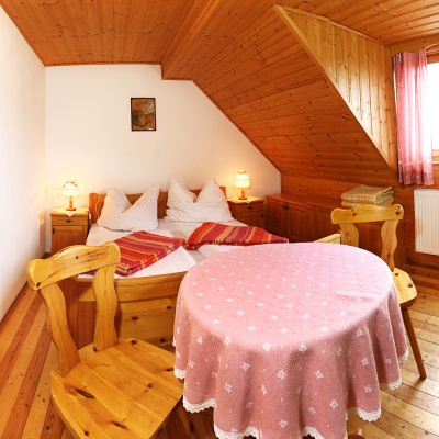 Gemütlichkeit, Urlaub beim Speckbauer in St. Peter am Kammersberg